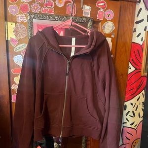 Lululemon sweatshirt